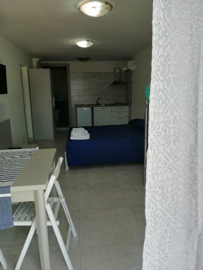 Monolocale Tirreno Studio Seafront 福尔米亚 外观 照片