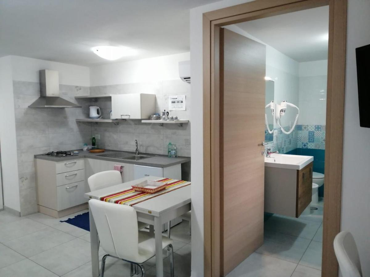 Monolocale Tirreno Studio Seafront 福尔米亚 外观 照片